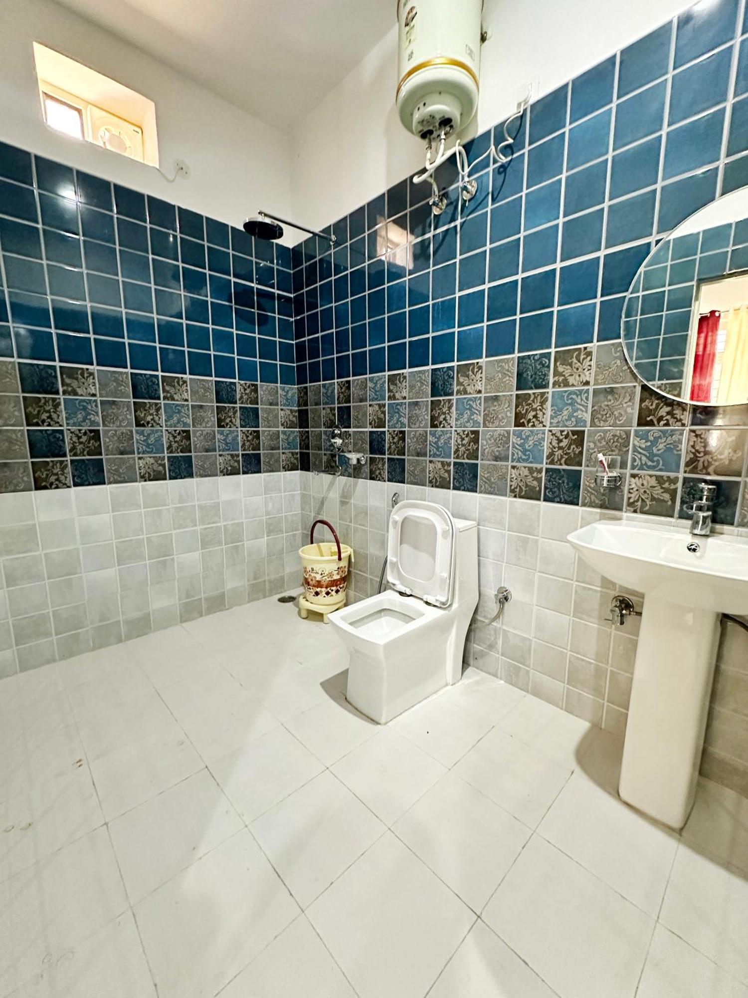 Baseraa Bir - 4Bhk Home Exterior photo
