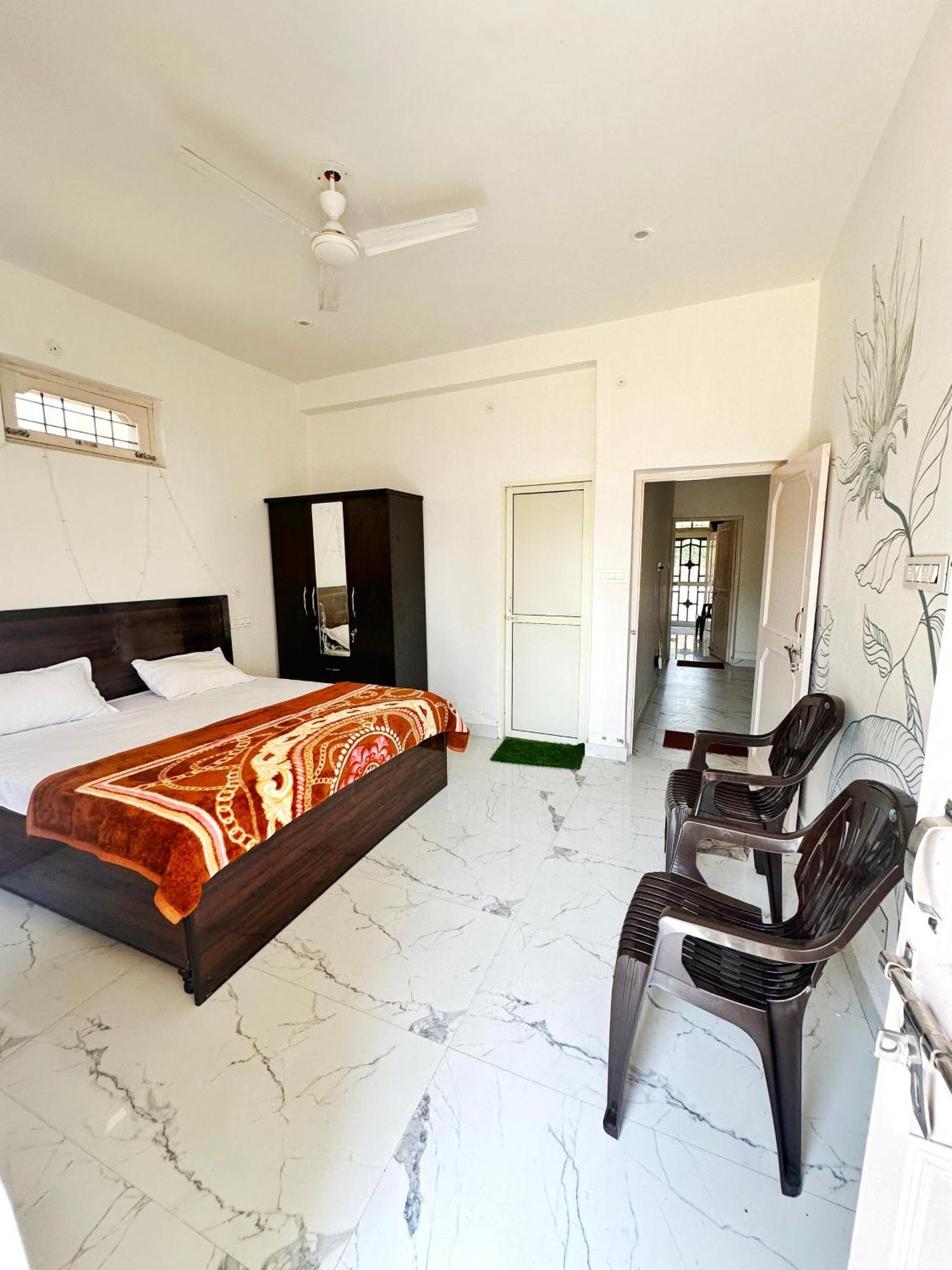 Baseraa Bir - 4Bhk Home Exterior photo